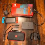 Nintendo Switch compleet, Spelcomputers en Games, Spelcomputers | Nintendo Switch, Ophalen of Verzenden, Zo goed als nieuw, Met 2 controllers