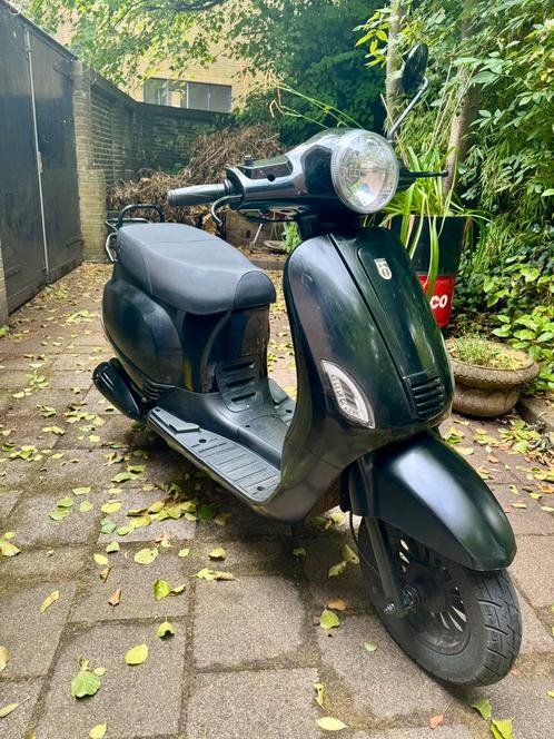 BTC Riva scooter 2021, Fietsen en Brommers, Scooters | Overige merken, Gebruikt, Ophalen