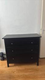 Zwarte dressoir voor kleding, Huis en Inrichting, 100 tot 150 cm, Ophalen of Verzenden, Zo goed als nieuw, Standaard zwart