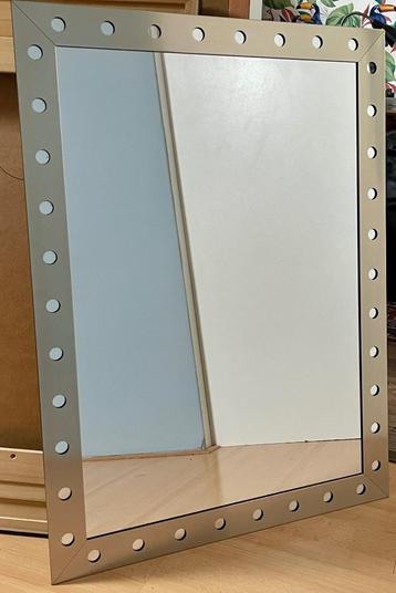 Moderne spiegels, geborsteld aluminium, 2 stuks beschikbaar voor biedingen