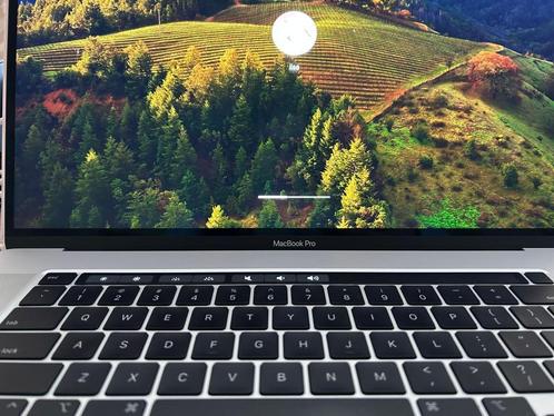 macbook pro 16 inch 2019, Computers en Software, Apple Macbooks, Zo goed als nieuw, MacBook Pro, 16 inch, 2 tot 3 Ghz, 512 GB