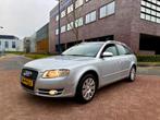 Uniek!!Audi A4 2.0i Avant /// nieuwe APK/ nieuwe type, Auto's, Audi, Voorwielaandrijving, 4 cilinders, 1984 cc, A4