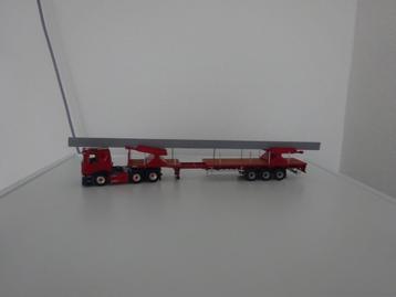Scania Lowcab met trailer en bokken voor langtransport . beschikbaar voor biedingen
