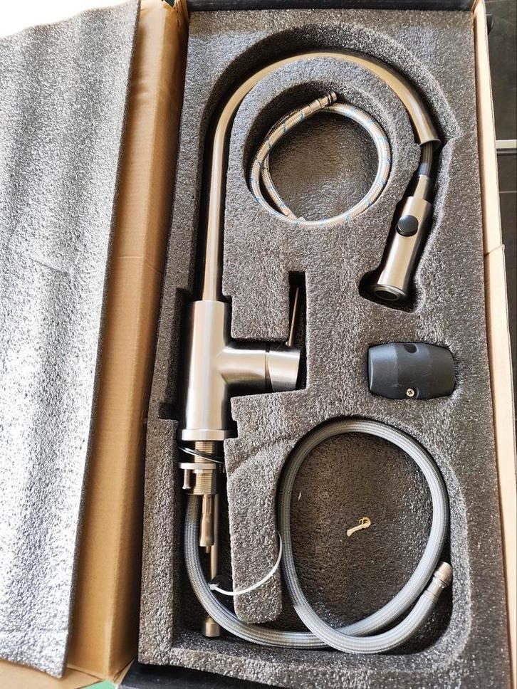 Nieuwe Keukenkraan met Uittrekbare Sproeier, Huis en Inrichting, Keuken | Keukenelementen, Nieuw, 150 tot 200 cm, Minder dan 50 cm