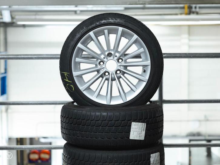 BMW 3 e9x winterbanden 17inch/Bridg. 3mm (nr140), Auto-onderdelen, Banden en Velgen, Banden en Velgen, Winterbanden, 17 inch, 225 mm