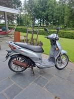 Brommer scooter SYM 2, Fietsen en Brommers, Ophalen, Gebruikt, Maximaal 45 km/u, Agility