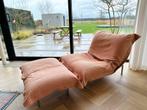 Ligne Roset Calin fauteuil met hocker in terra oranje kleur, Huis en Inrichting, Ophalen, Gebruikt, 75 tot 100 cm, 75 tot 100 cm