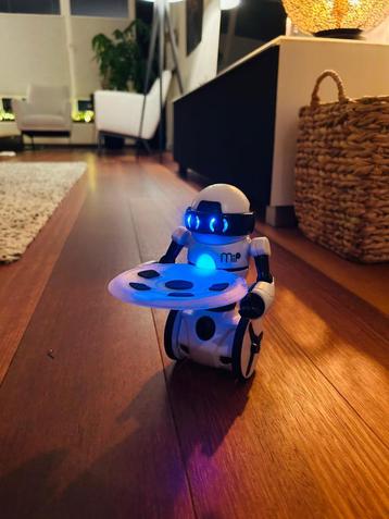 WowWee Robot MiP wit beschikbaar voor biedingen