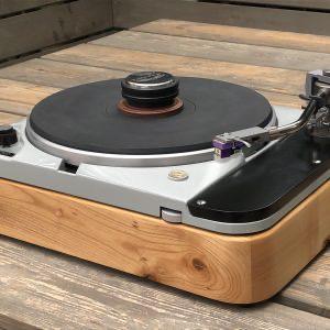 Op zoek naar een Thorens TD 124? beschikbaar voor biedingen