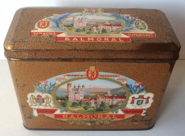 Blik Balmoral Tabacos Exquisitos Marca Selecta in redelijke, Verzamelen, Rookartikelen, Aanstekers en Luciferdoosjes, Gebruikt