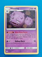 Weezing - Rare 77/236 - Cosmic Eclipse - Pokémon, Hobby en Vrije tijd, Verzamelkaartspellen | Pokémon, Ophalen of Verzenden, Zo goed als nieuw