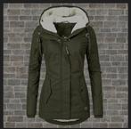 Nieuwe donkergroene dames Parka winterjas. Maat M, Maat 38/40 (M), Nieuw, Ophalen of Verzenden, Groen