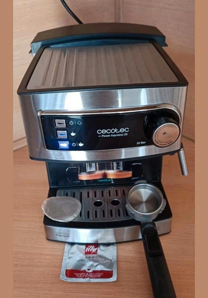 De Cecotec Power koffiemachine inclusief  padjes, Witgoed en Apparatuur, Koffiezetapparaten, Gemalen koffie, Espresso apparaat