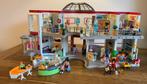 Playmobil winkelcentrum met bijbehorende setjes, Complete set, Ophalen of Verzenden, Zo goed als nieuw