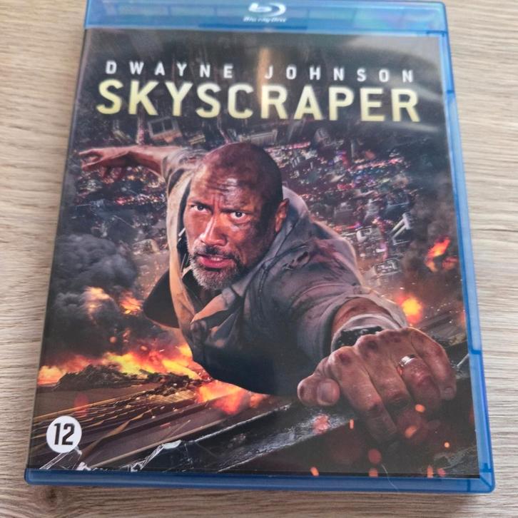Skyscraper (Blu-ray, NLO), Cd's en Dvd's, Blu-ray, Zo goed als nieuw, Ophalen of Verzenden