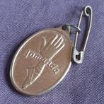 Oude Jomanda Hanger, Verzenden