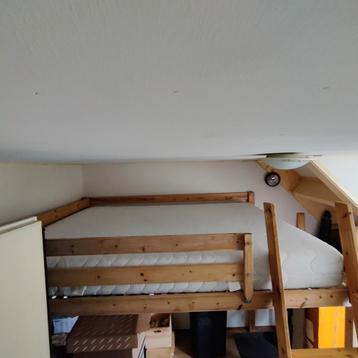 Hoogslaper 160x200 cm beschikbaar voor biedingen
