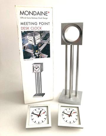 MONDAINE  Meeting Point  Desk Clock