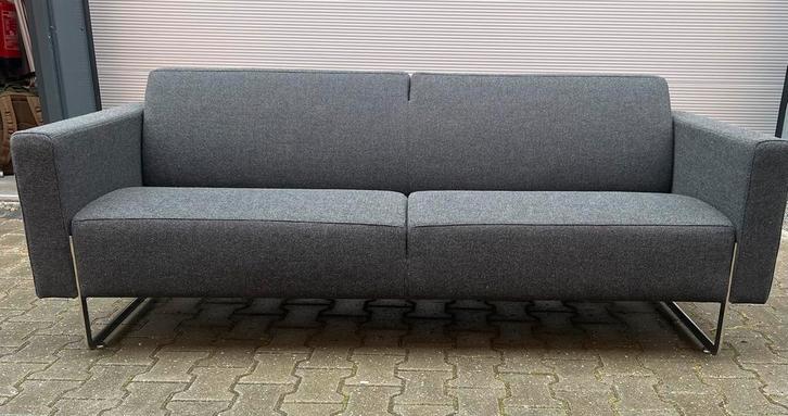 Artifort Mare 2,5zits bank AANBIEDING, Huis en Inrichting, Banken | Bankstellen, Nieuw, Rechte bank, Overige maten, 200 tot 250 cm