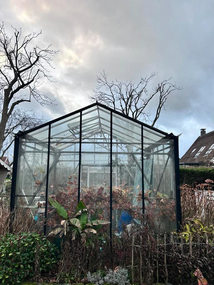 Ruime hobbykas voor liefhebber of handel – Gratis, Tuin en Terras, Kassen, Gebruikt, Aluminium, Glas, Ophalen