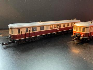 Piko motorwagen met rijtuig beschikbaar voor biedingen