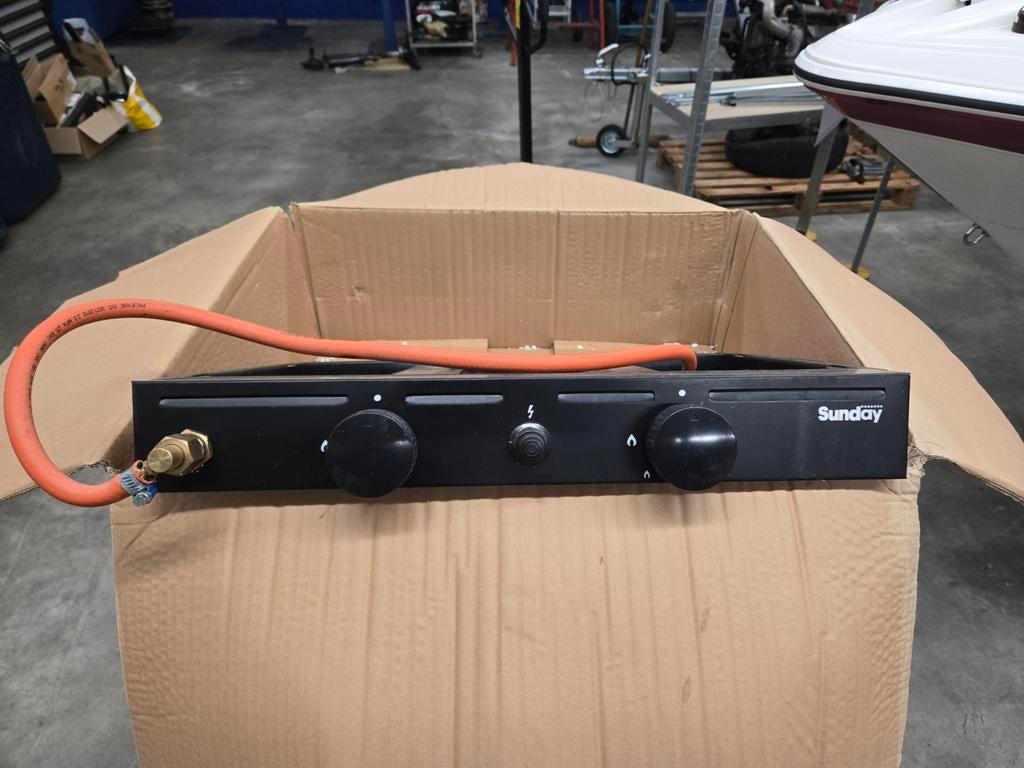 Inbouw gas bbq met halfvolle gasfles..KOOPJE !!!!, Tuin en Terras, Gasbarbecues, Ophalen