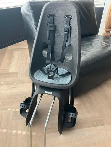 Thule Yepp nexxt maxi fietsstoeltje framebevestiging beschikbaar voor biedingen