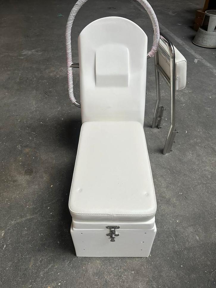 Nieuwe witte stoel voor ribboot jockey zit, Watersport en Boten, Accessoires en Onderhoud, Nieuw, Interieur en Kussens, Ophalen