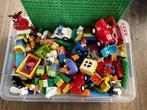 Grote bak duplo met bouwplaat, poppetjes, dieren, autos etc, Ophalen of Verzenden, Zo goed als nieuw, Losse stenen, Duplo