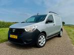 Dacia Dokker Van 1.5 dCi 75pk 2017 nieuwe APK trekhaak MARGE, Auto's, 74 pk, Zwart, 4 cilinders, Origineel Nederlands