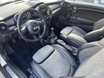 Mini Mini 1.5 Cooper | PANO | NAVI | LED | KEYLESS |, Voorwielaandrijving, 136 pk, Gebruikt, 4 stoelen