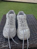 Witte schoen, Ophalen of Verzenden, Zo goed als nieuw, Schoenen