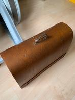 Handnaaimachine van Pfaff, Ophalen