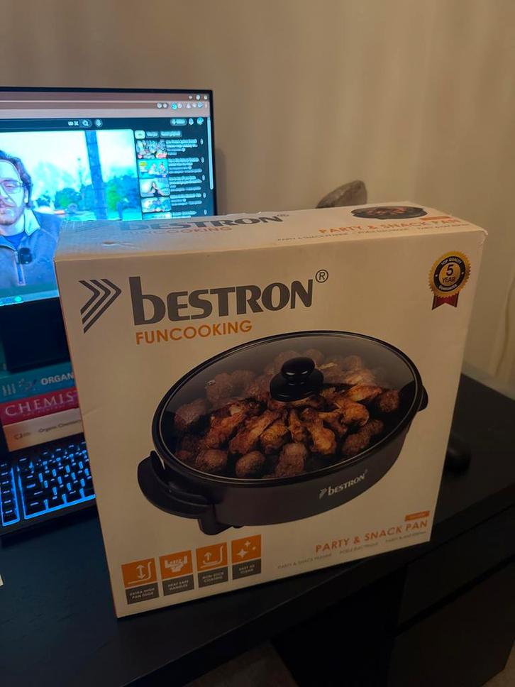 Bestron Party Pan - Nieuw in doos, Witgoed en Apparatuur, Overige Witgoed en Apparatuur, Nieuw, Ophalen of Verzenden