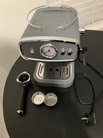 Espressomachine / Pistonmachine Silvercrest grijs zgan, Espresso apparaat, Overige typen, Ophalen of Verzenden, Zo goed als nieuw