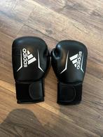Adidas bokshandschoenen en scheenbeschermers, Ophalen of Verzenden, Zo goed als nieuw, Bokshandschoenen