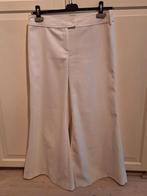 Witte broek met wijde pijpen, Maat 38/40 (M), Wit, Ophalen of Verzenden, Zo goed als nieuw