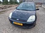 Ford Fiësta 1.3 8V 3DR 2005 Blauw, Auto's, Ford, 1299 cc, 4 cilinders, Blauw, Origineel Nederlands
