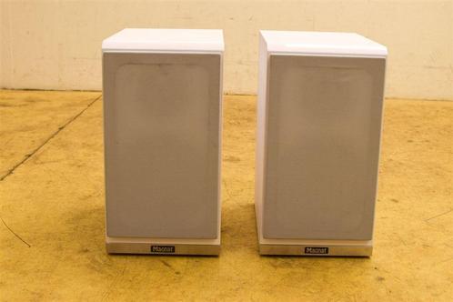 2 stuks Magnat luidsprekers 45120, Audio, Tv en Foto, Luidsprekers, Gebruikt, Front, Rear of Stereo speakers, Magnat, Ophalen of Verzenden