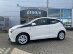 Toyota Aygo 1.0 VVT-i x-play 5-deurs Airco, Camera, elektr.r, Auto's, Stof, Gebruikt, Met garantie (alle), 4 stoelen