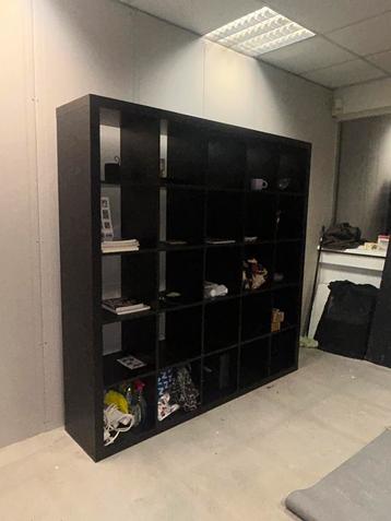 Pallax boekenkast IKEA 25 vakken