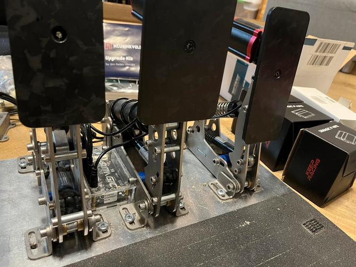 Heusinkveld Ultimate+ 3 pedalen set simracing, Computers en Software, Overige Computers en Software, Gebruikt, Ophalen