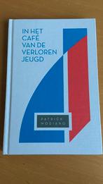 In het café van de verloren jeugd - Patrick Modiano, Boeken, Ophalen of Verzenden, Zo goed als nieuw