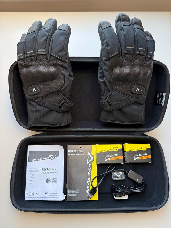 Macna Era RTX Verwarmde Motorhandschoenen maat L + accu’s, Motoren, Kleding | Motorkleding, Handschoenen, Heren, Nieuw met kaartje