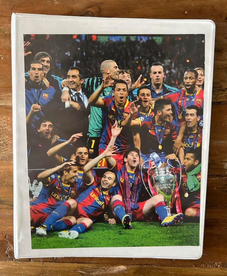Album Barca 140+ plaatjes van Yamal tot Messi en Rookies!, Hobby en Vrije tijd, Stickers en Plaatjes, Zo goed als nieuw, Meerdere plaatjes