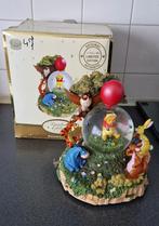 Prachtige grote zeldzame snowglobe Met winnie.roe.Tijgertje., Verzamelen, Disney, Winnie de Poeh of vrienden, Ophalen of Verzenden