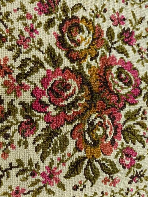 Grootmoeders tijd stoffen onderzetter geborduurd 34x34 (EL6), Huis en Inrichting, Woonaccessoires | Onderzetters, Gebruikt, Ophalen of Verzenden