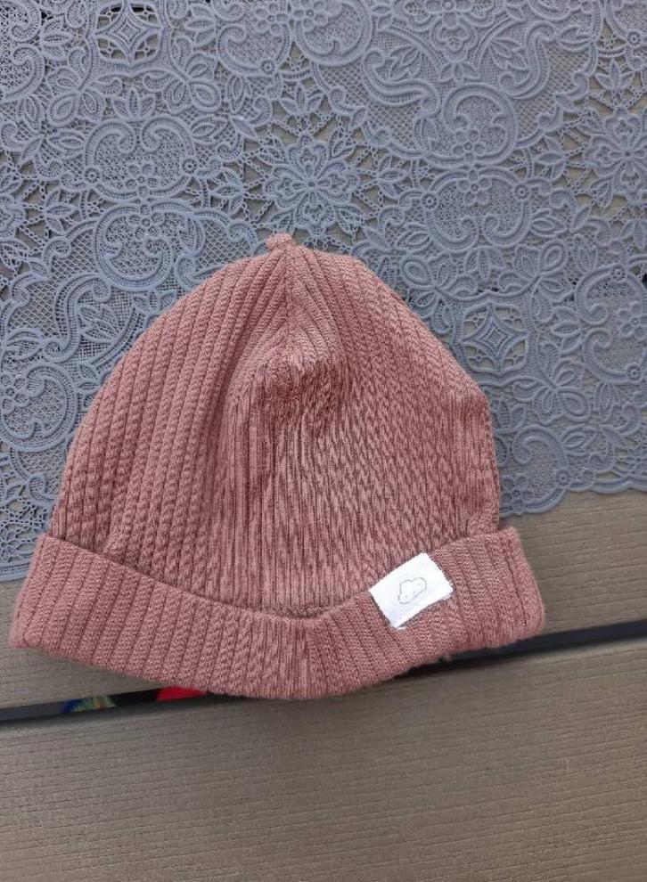 ZGAN H&M mutsje Mt 56, Kinderen en Baby's, Babykleding | Mutsen, Sjaals en Wanten, Zo goed als nieuw, Muts, Jongetje of Meisje