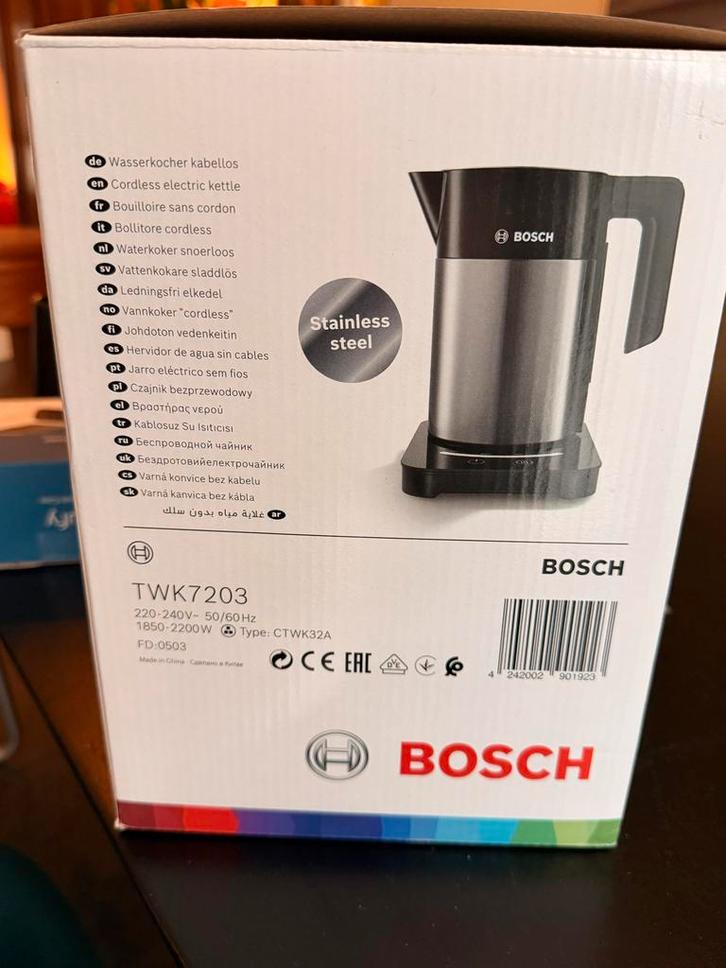 Bosch Waterkoker TWK7203,  1.7L RVS NIEUW, Witgoed en Apparatuur, Waterkokers, Nieuw, 1 tot 2 liter, Draadloos, Ophalen of Verzenden