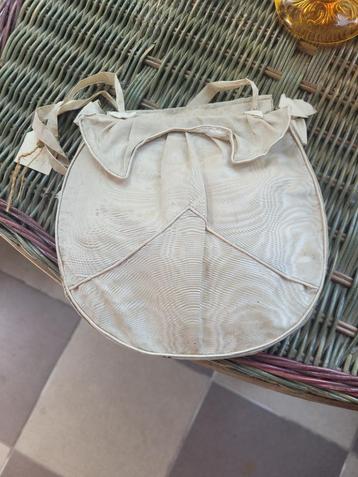 Antiek Frans avond tasje, communie tasje  beschikbaar voor biedingen